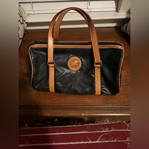 Hunting World Barrel Bag - peeling on outside, inside clean, great rehab bag